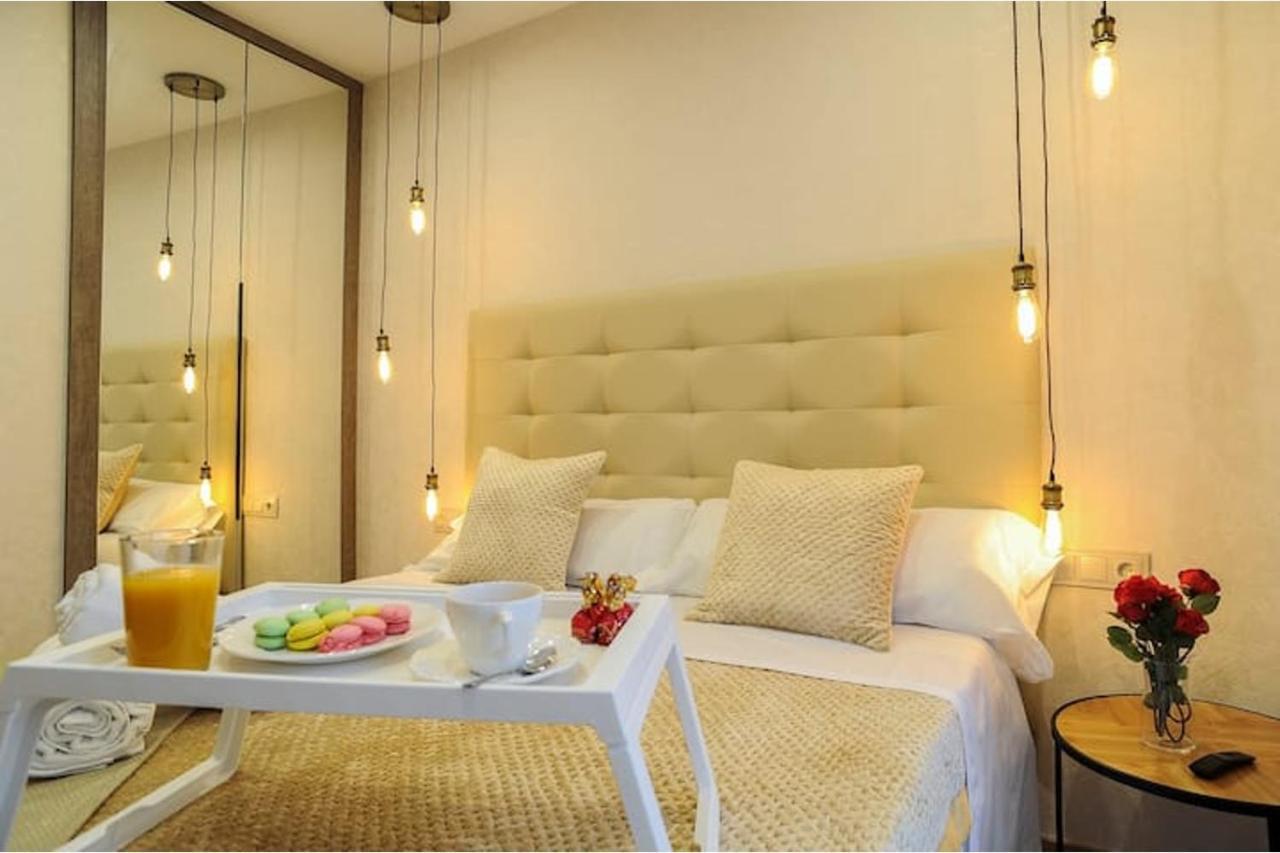 Premium Apartment La Latina 2. Salamanca Bagian luar foto