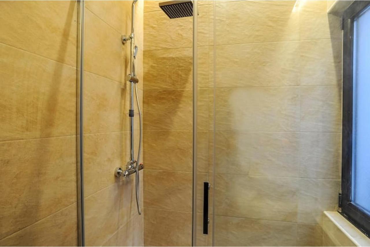 Premium Apartment La Latina 2. Salamanca Bagian luar foto